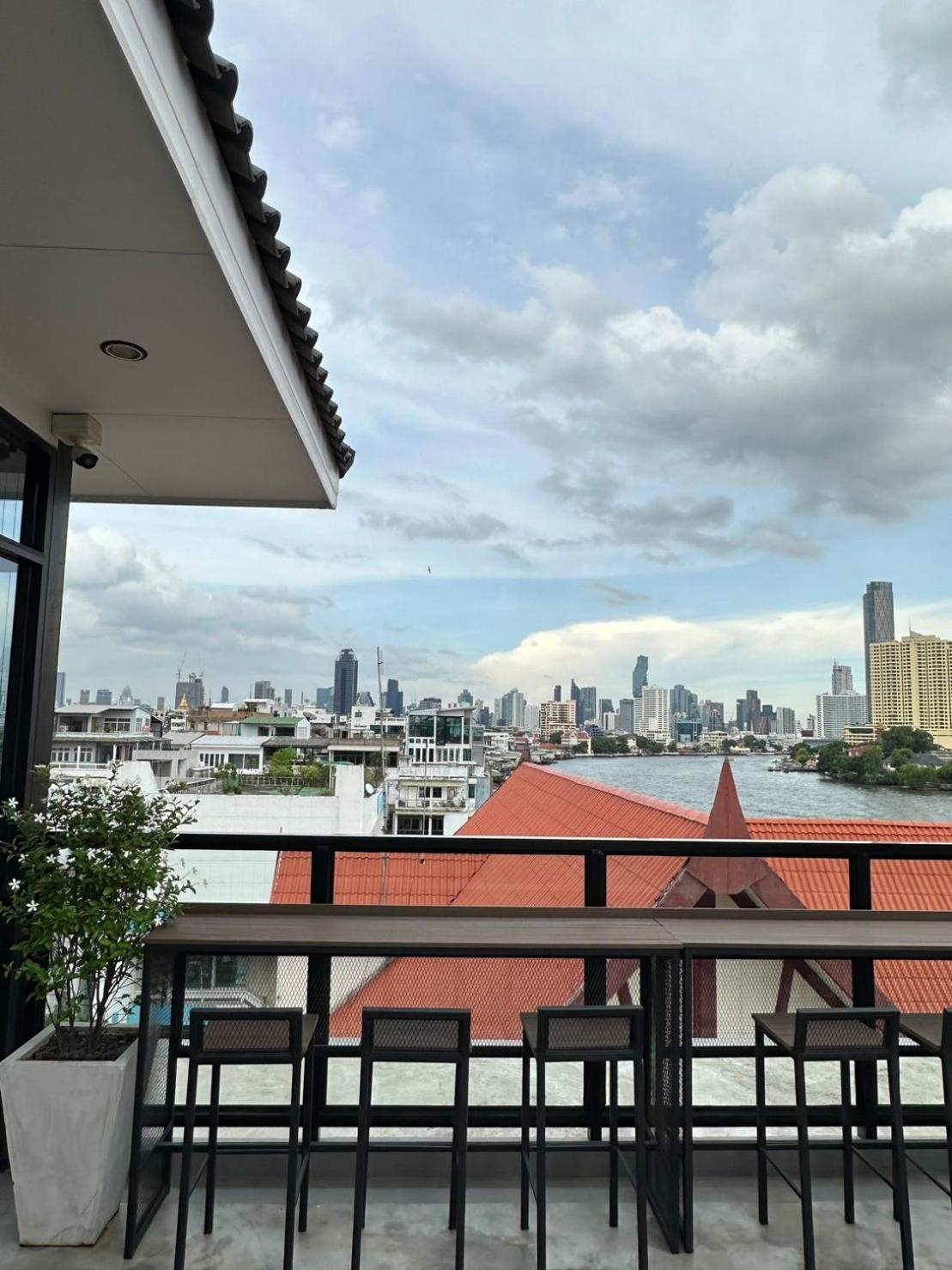 Pier 808 Hostel Bangkok Luaran gambar